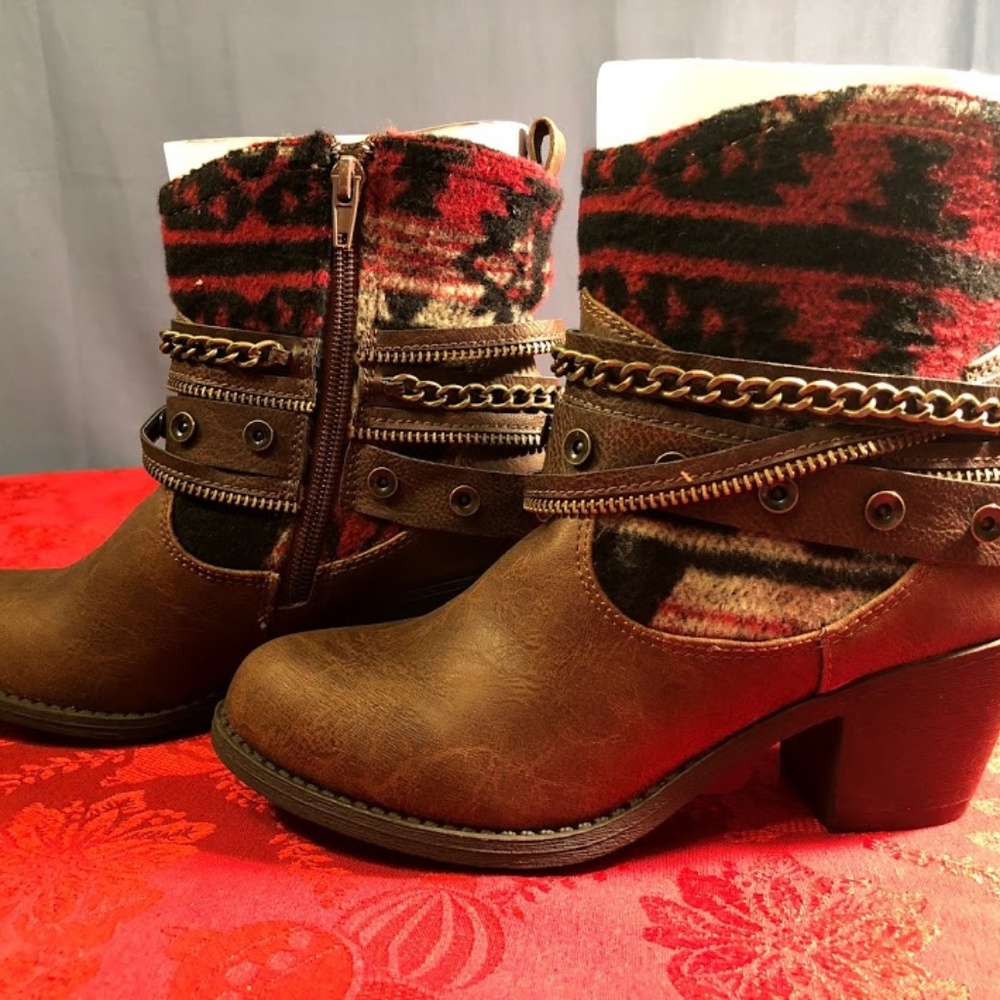 Jellypop Women's Capital Boot - Picture 4 of 8
